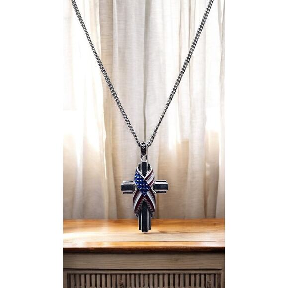 Bradford Exchange "God Bless America" Patriotic Cross Diamond Pendant Necklace - Picture 1 of 6